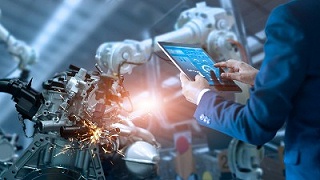 高效、穩(wěn)定、智能丨靈科激光塑料焊接機(jī)引領(lǐng)技術(shù)風(fēng)潮